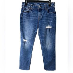 Old Navy Women's mid rise boyfriend cropped jeans size 2